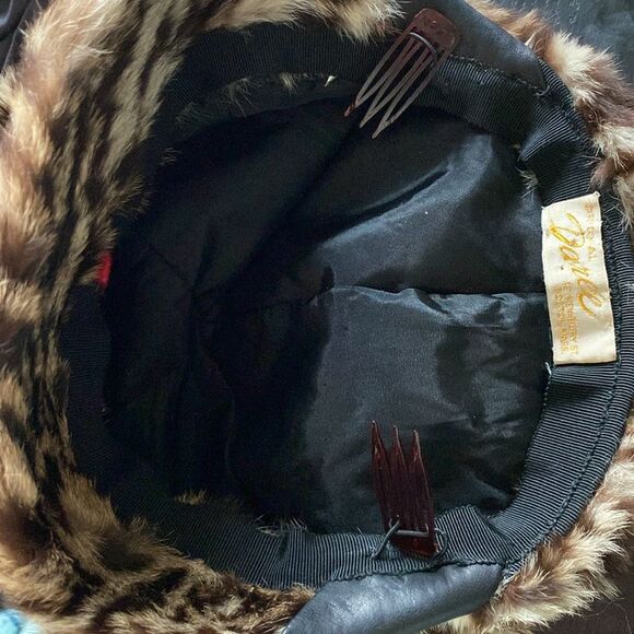 Vintage handmade fur hat by Daree.  60s/70s - Picture 4 of 6